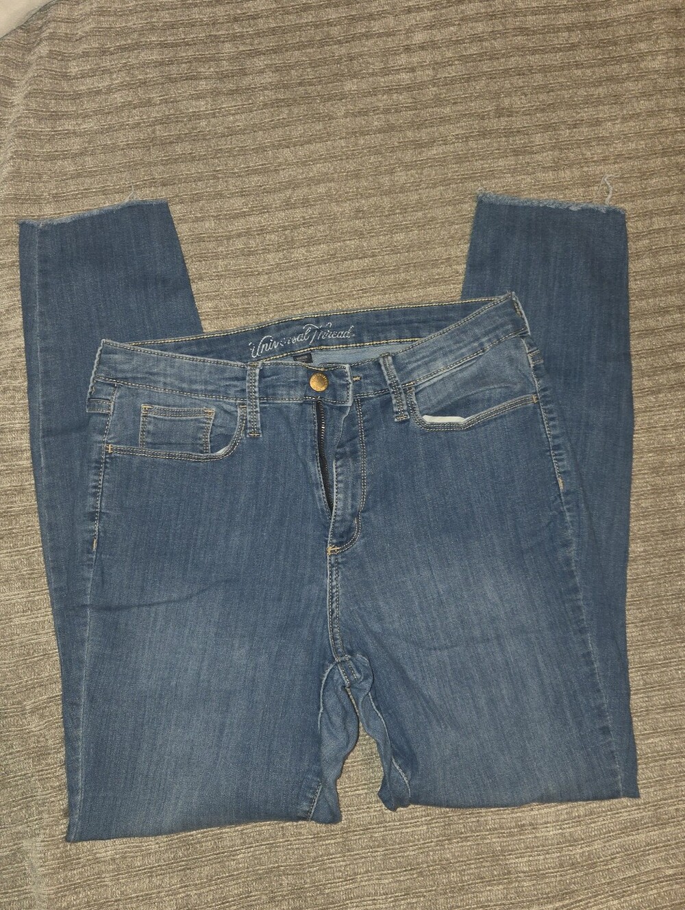 Universal Thread Medium Blue Skinny Jeans with Frayed Hem
